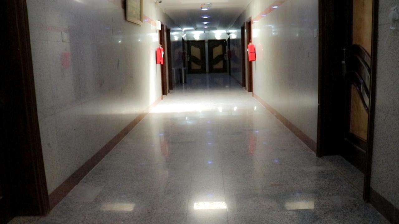 Al Farhan Hotel Suites Riad Exterior foto