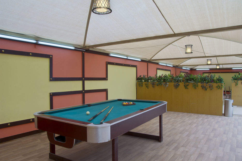 Al Farhan Hotel Suites Riad Exterior foto